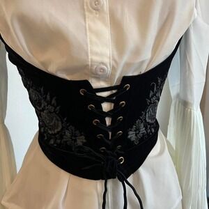 Killstar a devils rose underbust in black NWT